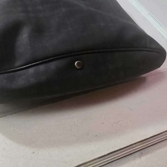 Burberry tote - Picture 3 of 9